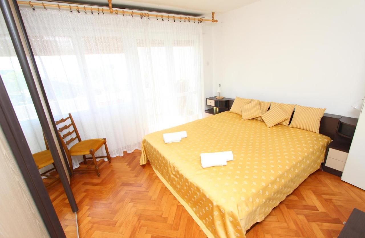 Apartment Maestral Rovinj Exterior foto